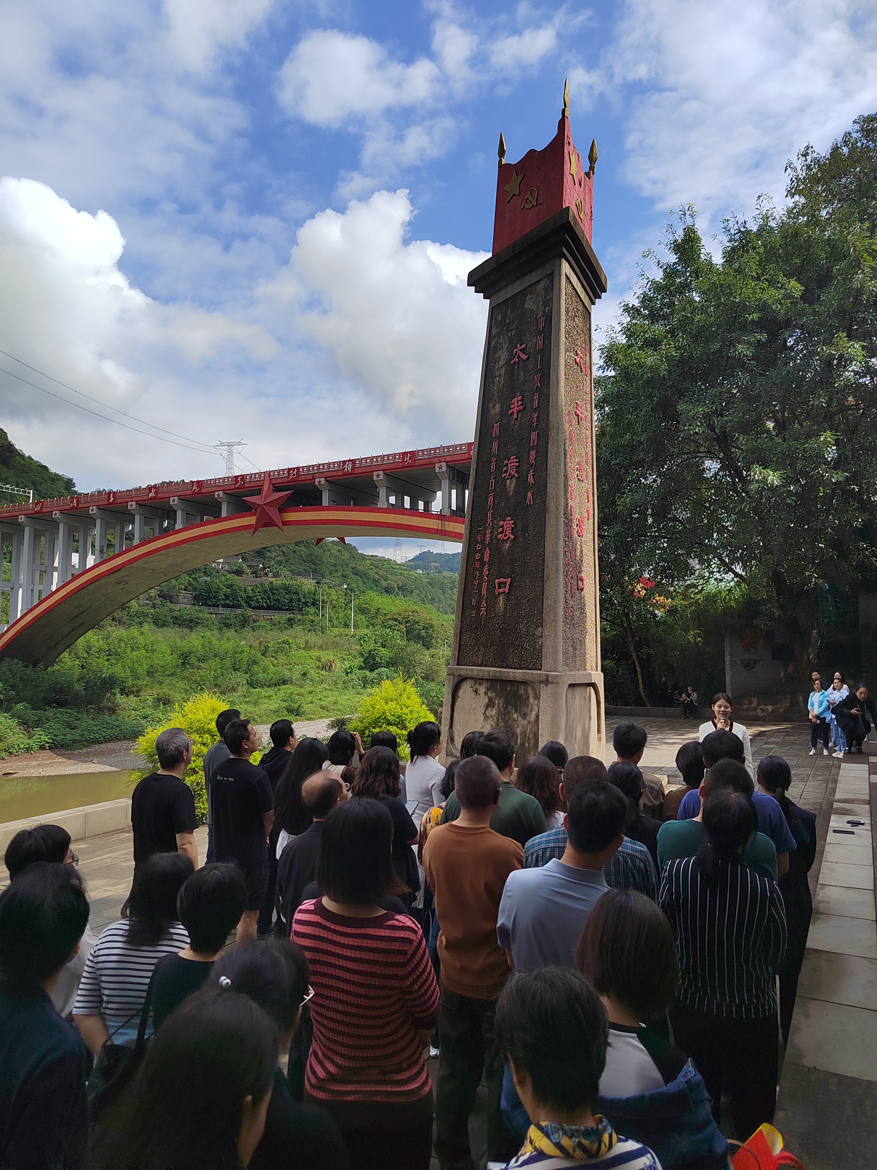 1729583222462.jpg 2028497632.jpg