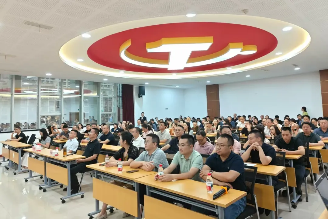 1759998525766.jpg 4.jpg